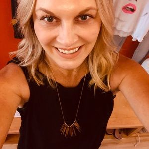 Meet your Posher, Lynn